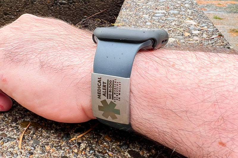 No Blood Medical Alert Apple Watch Band Tag - GINGERS