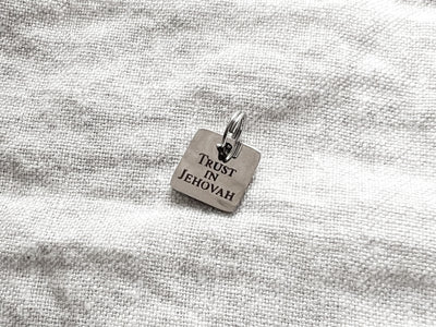 Trust In Jehovah Stainless Steel Pendant - GINGERS