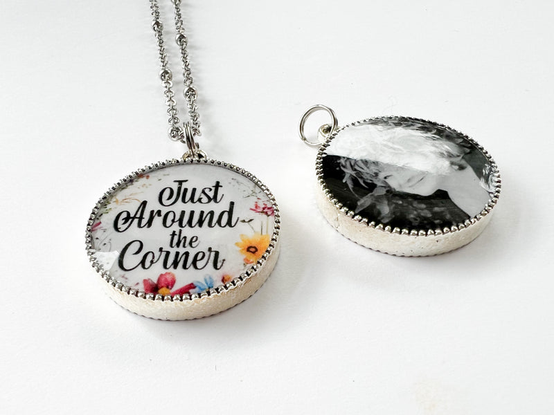 Just Around The Corner Double Sided Necklace - GINGERS
