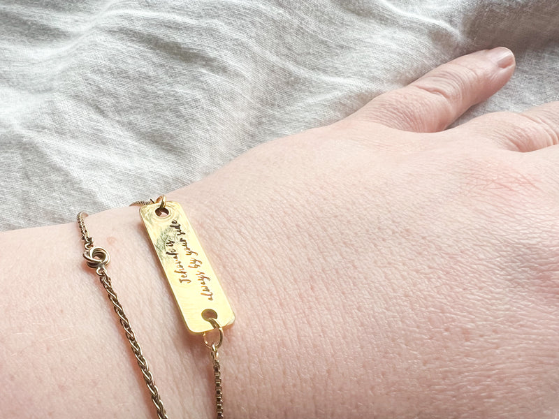 Jehovah is Always By Your Side Gold Bracelet - GINGERS
