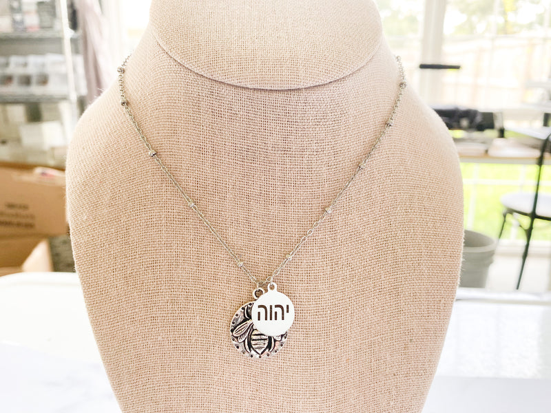 Tetragrammaton Bee Necklace - GINGERS